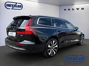 Volvo  Kombi Plus Bright B4 Diesel EU6d ACC DAB HarmanKardon Verkehrszeichenerk.