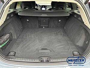 Volvo  Kombi Plus Bright B4 Diesel EU6d ACC HarmanKardon DAB Rückfahrkam. LenkradHZG