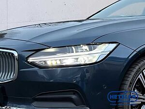 Volvo  Kombi Plus Bright B4 Diesel EU6d ACC DAB 360 Kamera LenkradHZG