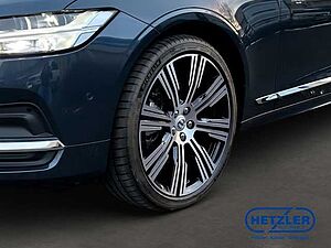 Volvo  Kombi Plus Bright B4 Diesel EU6d ACC DAB 360 Kamera LenkradHZG