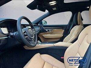 Volvo  Kombi Plus Bright B4 Diesel EU6d ACC DAB 360 Kamera LenkradHZG
