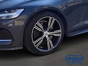 Volvo  Kombi Inscription Recharge Plug-In Hybrid AWD T6 Klimasitze Bowers & Wilkins DAB