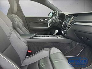 Volvo  Kombi R Design D4 EU6d-T Navi Soundsystem Bowers & Wilkins HEAD-UP-Display 360 G