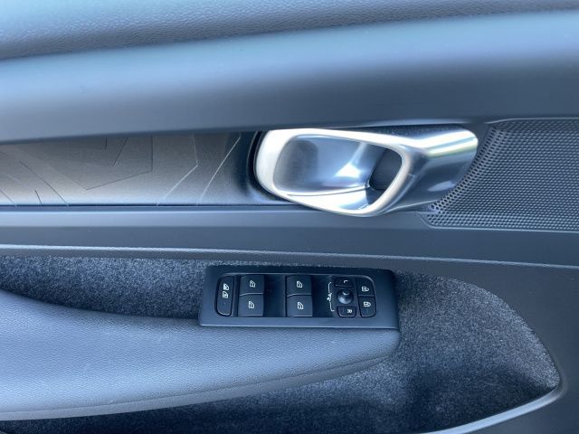 Volvo  Recharge Plus LED NAVI 19LM GJR KAMERA