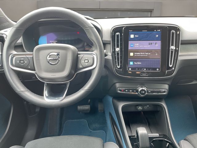 Volvo  Recharge Pure Electric  AHK NAVI 19LM GJR
