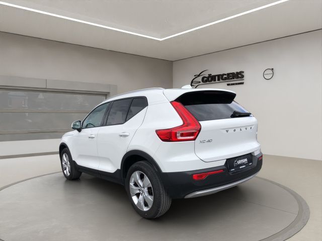 Volvo  T2 Momentum Pro LED 18LM NAVI SITZH. KAMERA