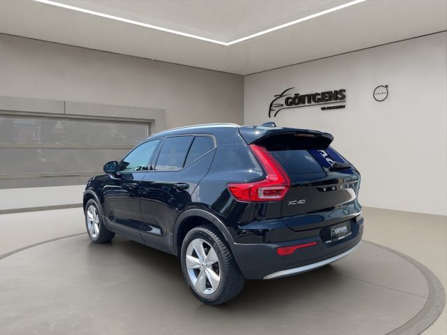 Volvo  Core B3 Mild Hybrid NAVI LED 18LM GJR