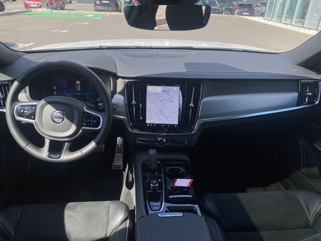 Volvo  T8 RECHARGE AWD R-DESIGN PANO NAVI KAMERA