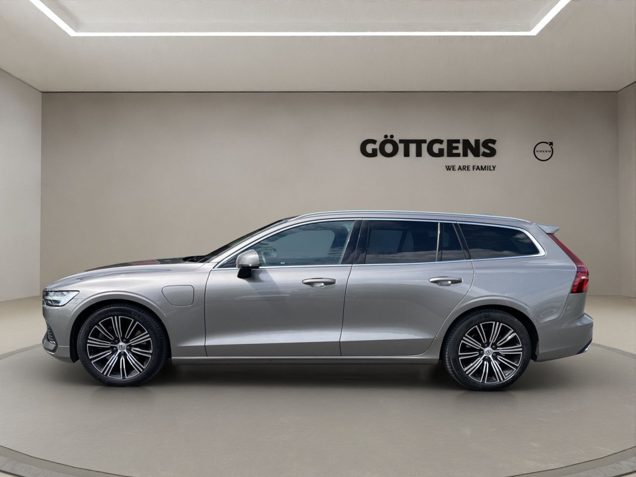 Volvo  T6 AWD Pug-in Inscription NAVI LED LM18 el
