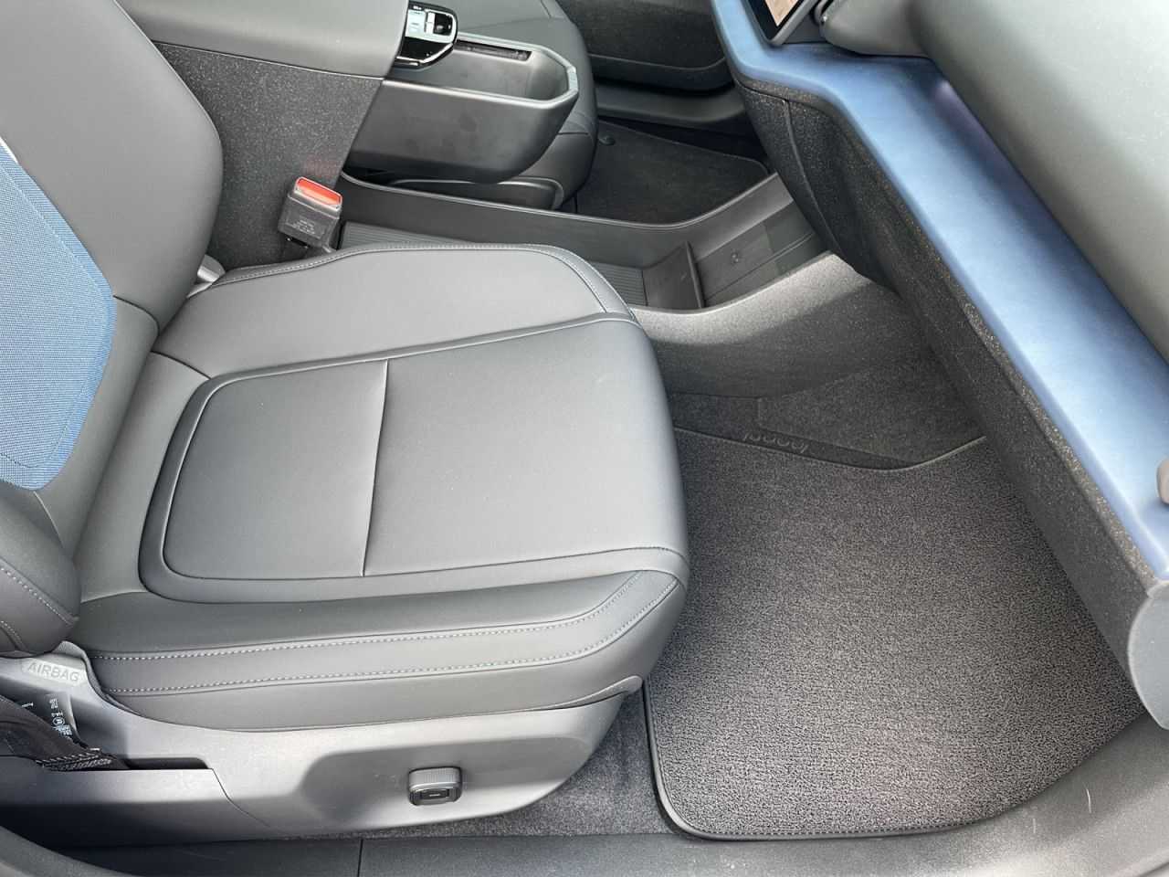 Volvo  Twin Motor Performance AWD Ultra NAVI