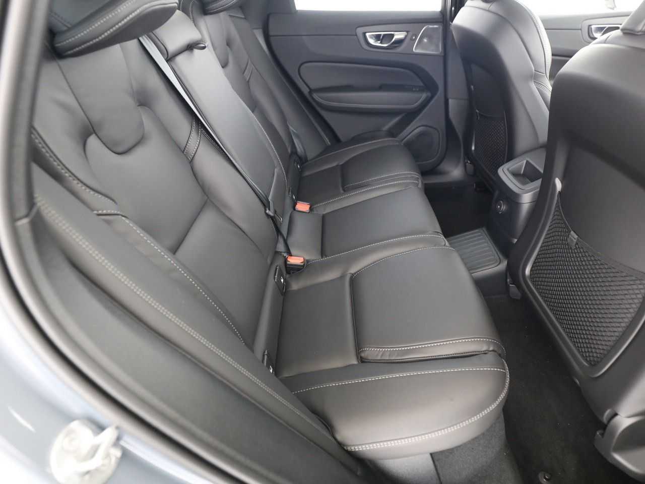 Volvo  T8 AWD Recharge Ultimate MASAGE B