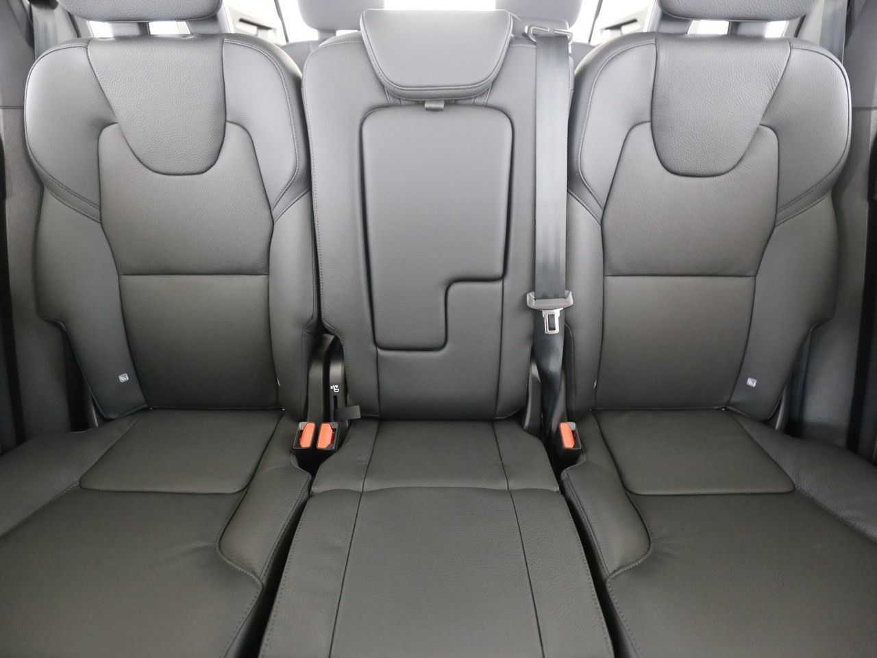 Volvo  T8 AWD Plus Bright PANO 360° HuD 21LM NAVI