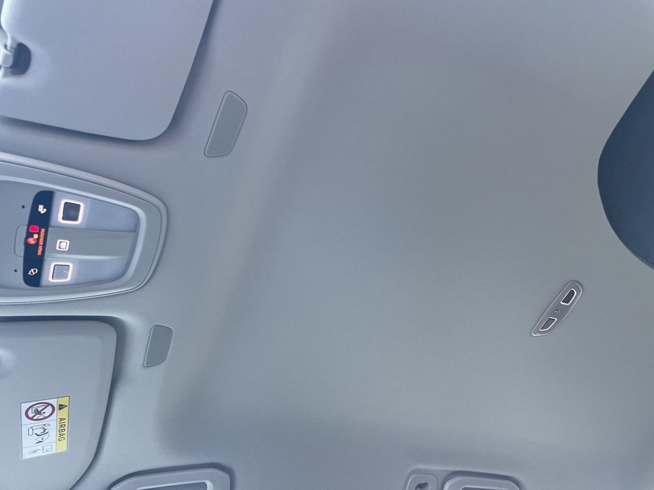 Volvo  B4 Essential NAVI LED 18LM WINTER-PAKET