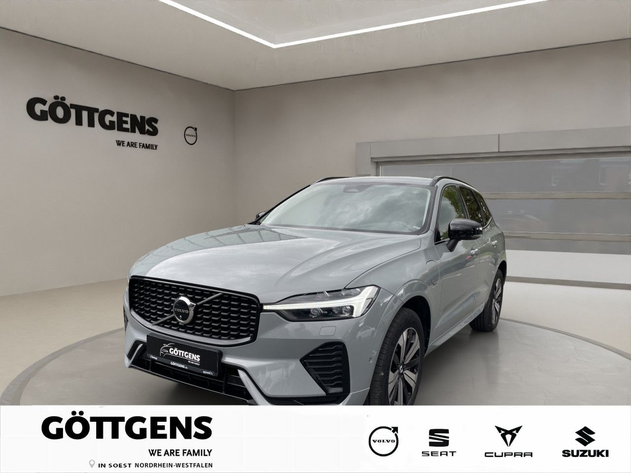 Volvo  T6 AWD Plus Dark BUSINESS LED