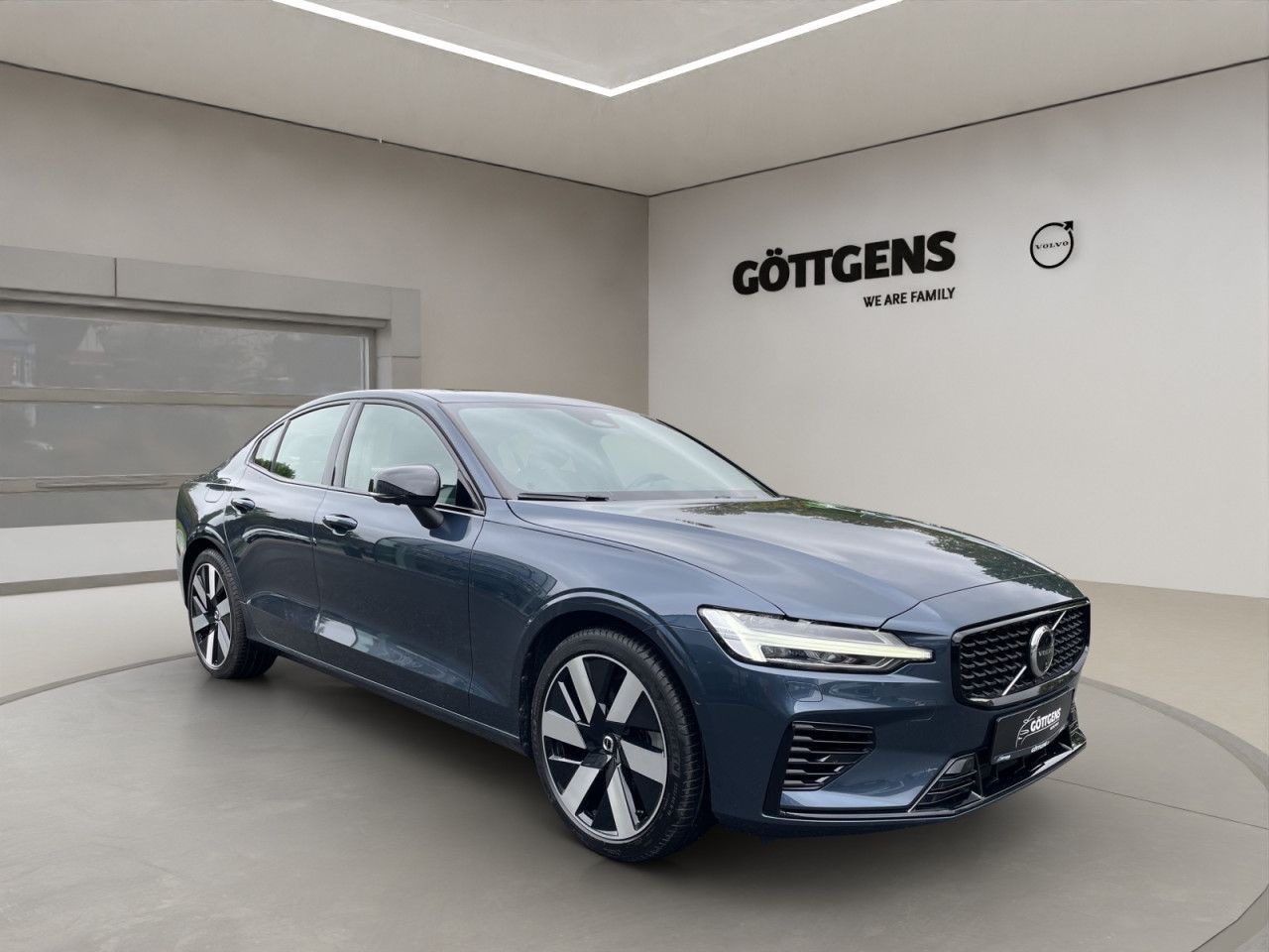 Volvo  T8 AWD Recharge Ultimate LED SD NAVI 19LM