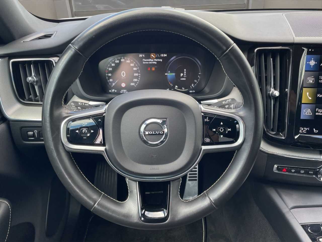 Volvo  T6 Plug-In RECHARGE R-DESIGN  HUD LED 22LM
