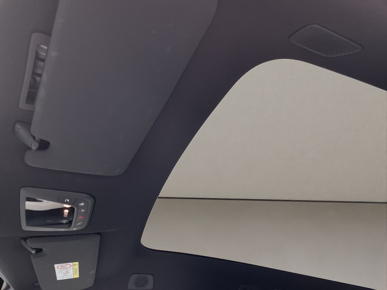 Volvo  Twin Motor AWD Ultra 7 AHK LUFT B&W 21LM