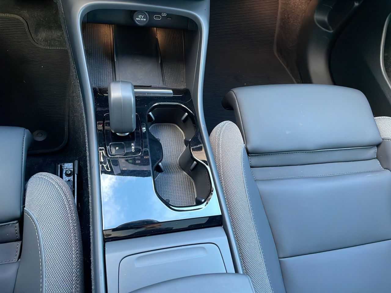 Volvo  Recharge Twin Motor Ultimate AHK LED NAVI