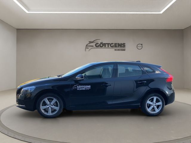 Volvo  T2 KINETIC NAVI KLIMAAUTOMATIK PDC Bluetooth