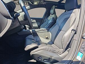 Volvo  T6 AWD Plug-in R Design NAVI LED 19LM PANO