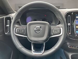 Volvo  Recharge Pure Electric  AHK NAVI 19LM GJR