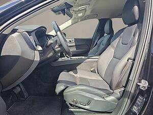 Volvo  B4 INSCRIPTION NAVI LED 20LM HARMAN KARDON