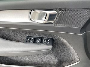 Volvo  T2 Momentum Pro LED 18LM NAVI SITZH. KAMERA