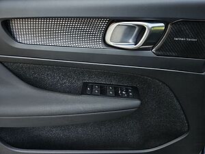 Volvo  T5 Plug-in Rech. R-Designe AHK NAVI LED
