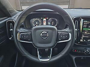 Volvo  T5 Plug-in Rech. R-Designe AHK NAVI LED