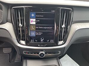 Volvo  B4 AWD Cross Country Pro AHK LED NAVI H&K