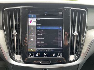 Volvo  B4 AWD Cross Country Pro AHK LED NAVI H&K