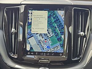 Volvo  B4 AWD Momentum Pro AHK PANO NAVI LED 18LM