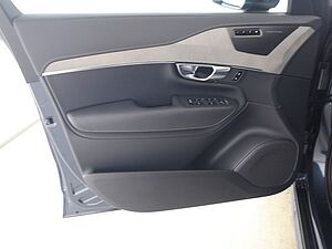Volvo  T8 AWD Plus Bright 7SIT PANO LUFT 360 CAM