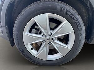 Volvo  Core B3 Mild Hybrid NAVI LED 18LM GJR