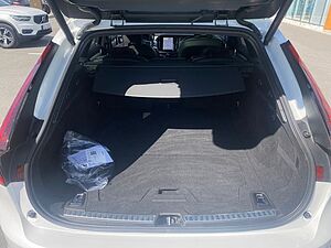 Volvo  T8 RECHARGE AWD R-DESIGN PANO NAVI KAMERA