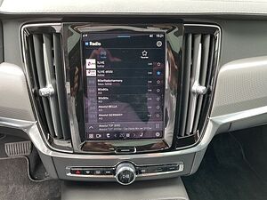Volvo  T8 AWD Recharge Ultimate Dark PANO NAVI