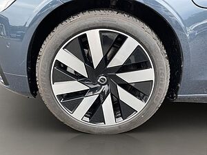 Volvo  T8 AWD Recharge Ultimate Dark PANO NAVI