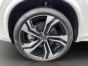 Volvo  Rech. Ultimate T8 AWD Dark 7SITZ PANO 360°