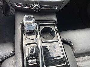 Volvo  T6 AWD Pug-in Inscription NAVI LED LM18 el