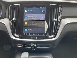 Volvo  T6 AWD Recharge Plus Dark 360° LED