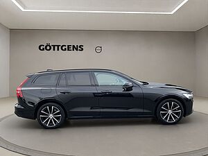 Volvo  T6 AWD Recharge Plus Dark 360° LED