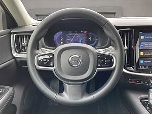Volvo  T6 AWD Recharge Plus Dark 360° LED