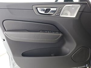 Volvo  T8 AWD Recharge Ultimate MASAGE B