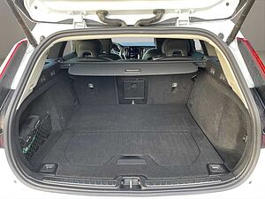 Volvo  T6 Twin Engine AWD PLUS Bright LED DAB H&K