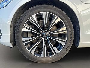 Volvo  T6 Twin Engine AWD PLUS Bright LED DAB H&K