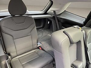 Volvo  Ultra Twin Motor 7 AHK LUFT LED 21LM NAVI