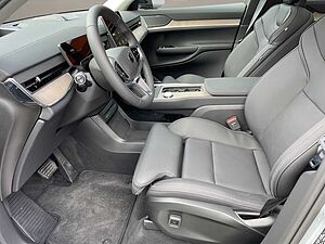 Volvo  Ultra Twin Motor 7 AHK LUFT LED 21LM NAVI