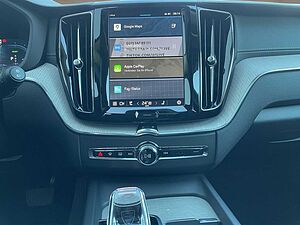 Volvo  T8 AWD Ultra Dark LUFT AHK MASSAGE 21LM