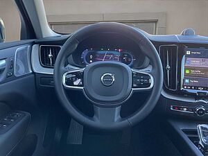 Volvo  T8 AWD Ultra Dark LUFT AHK MASSAGE 21LM