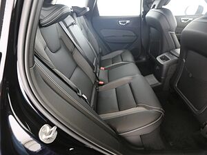 Volvo  VOLVO XC60 T6 AWD Black Edition Plus AHK 360°